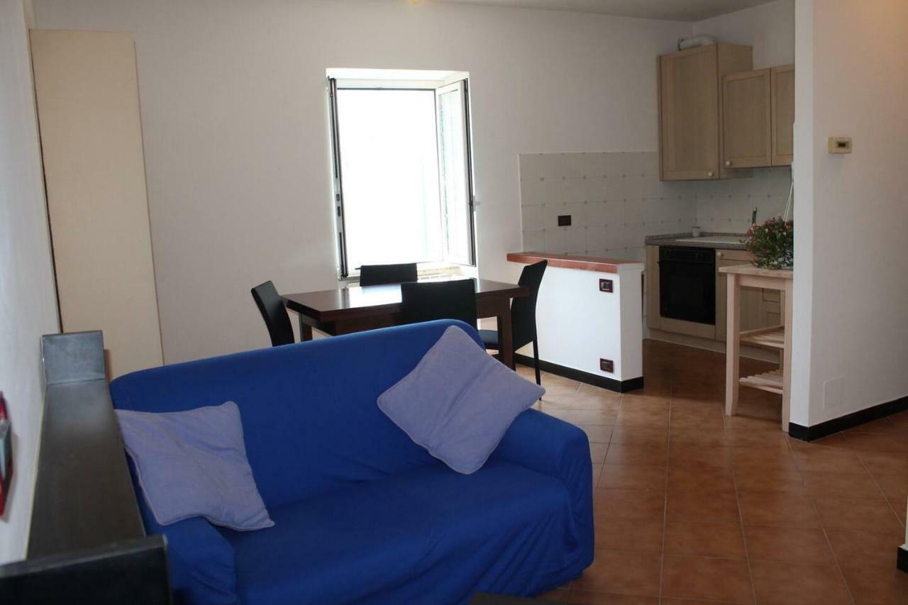Apartament La Casetta Di Graziella Vezzi Portio Zewnętrze zdjęcie